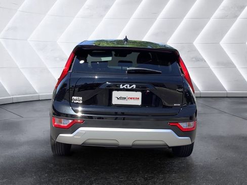 Used 2025 Kia Niro LX FWD image 5