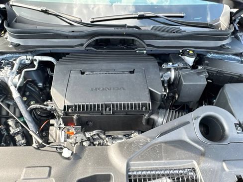 Certified 2026 Honda Pilot TrailSport image 12