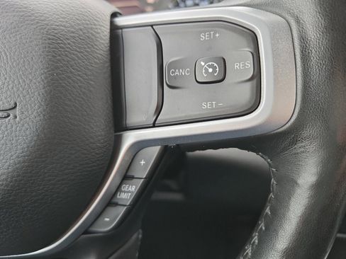 Used 2020 RAM 1500 Big Horn image 15