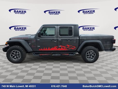 Used 2024 Jeep Gladiator Rubicon w/ Convenience Group image 8