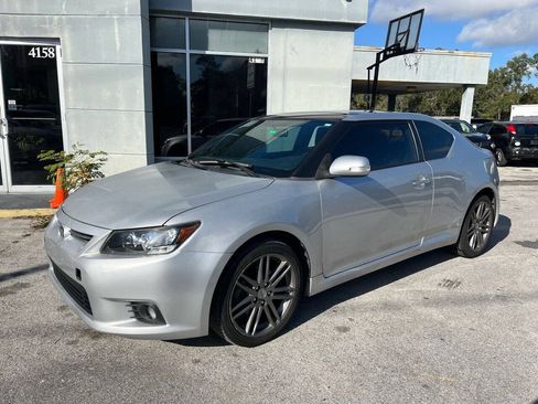 Used 2013 Scion tC FWD image 5