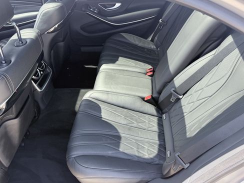 Used 2016 Mercedes-Benz S 63 AMG 4MATIC Sedan image 38