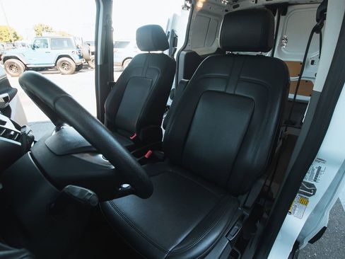 Used 2022 Ford Transit Connect XL image 15