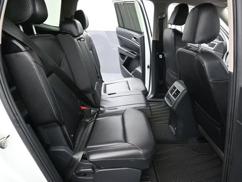Used 2019 Volkswagen Atlas SE FWD image 10