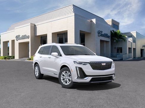 New 2025 Cadillac XT6 Luxury image 1