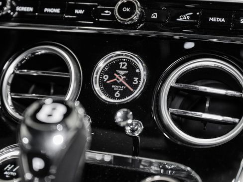 Certified 2021 Bentley Continental GT image 32
