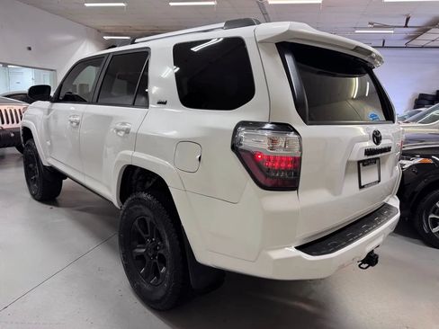 Used 2014 Toyota 4Runner SR5 Premium AWD/4WD image 5