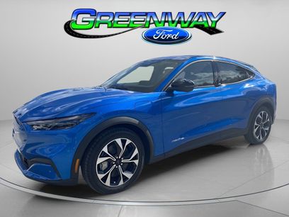 New 2025 Ford Mustang Mach-E Select w/ Comfort Package Lite