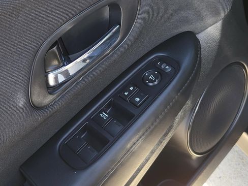 Used 2022 Honda HR-V Sport image 23