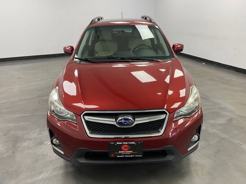 Used 2017 Subaru Crosstrek 2.0i Premium AWD/4WD image 9