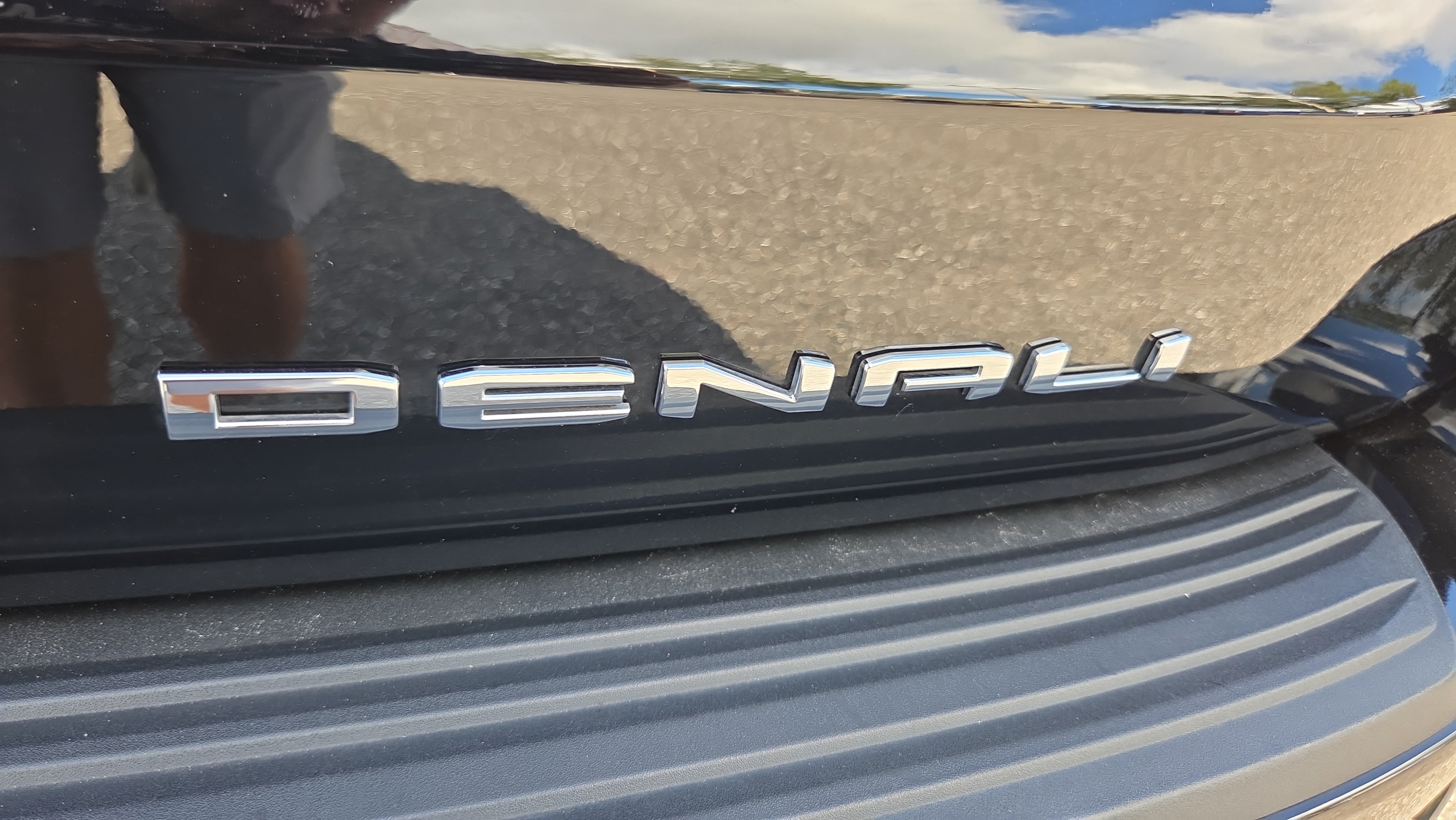 Certified 2023 GMC Yukon Denali Ultimate AWD/4WD image 34
