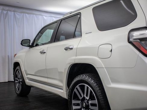 Used 2017 Toyota 4Runner Limited image 34
