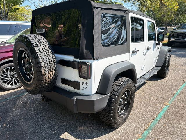 Used 2018 Jeep Wrangler Unlimited Sport S AWD/4WD image 12
