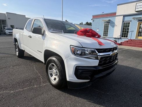 Used 2022 Chevrolet Colorado W/T RWD image 9