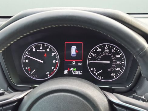 Used 2024 Subaru Outback Touring XT AWD/4WD image 13