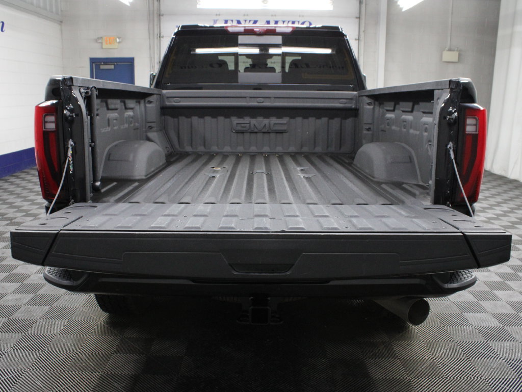 Used 2025 GMC Sierra 3500 Denali w/ Denali Reserve Package AWD/4WD image 50