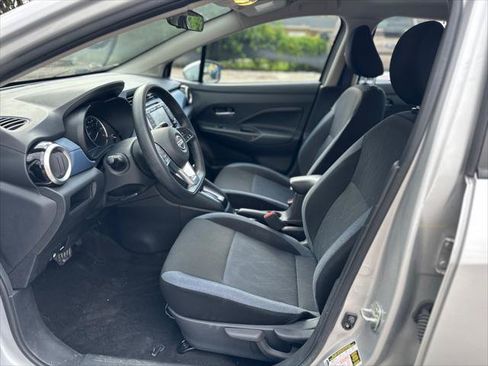 Used 2025 Nissan Versa SV FWD image 12