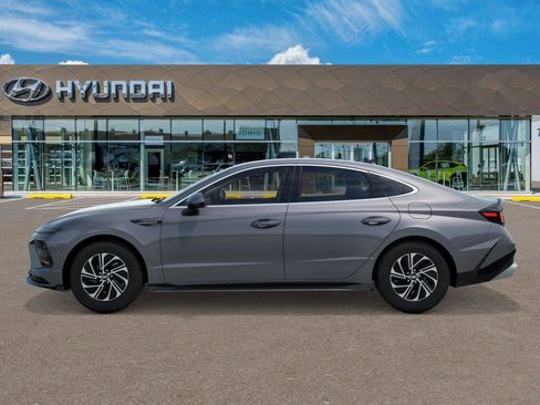 New 2026 Hyundai Sonata Blue image 3