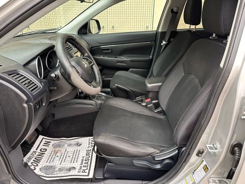 Used 2015 Mitsubishi Outlander Sport ES image 11