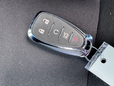 Used 2025 Chevrolet Malibu LS image 19