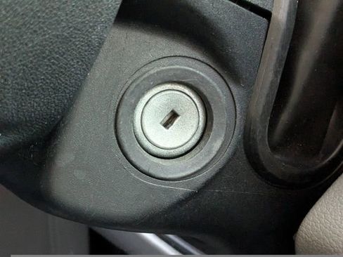 Used 2019 Ford F150 XLT image 29