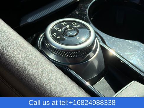 Certified 2025 Ford Explorer Platinum w/ LUX Leather Package image 31