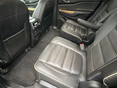 Used 2018 GMC Acadia Denali w/ Technology Package image 17