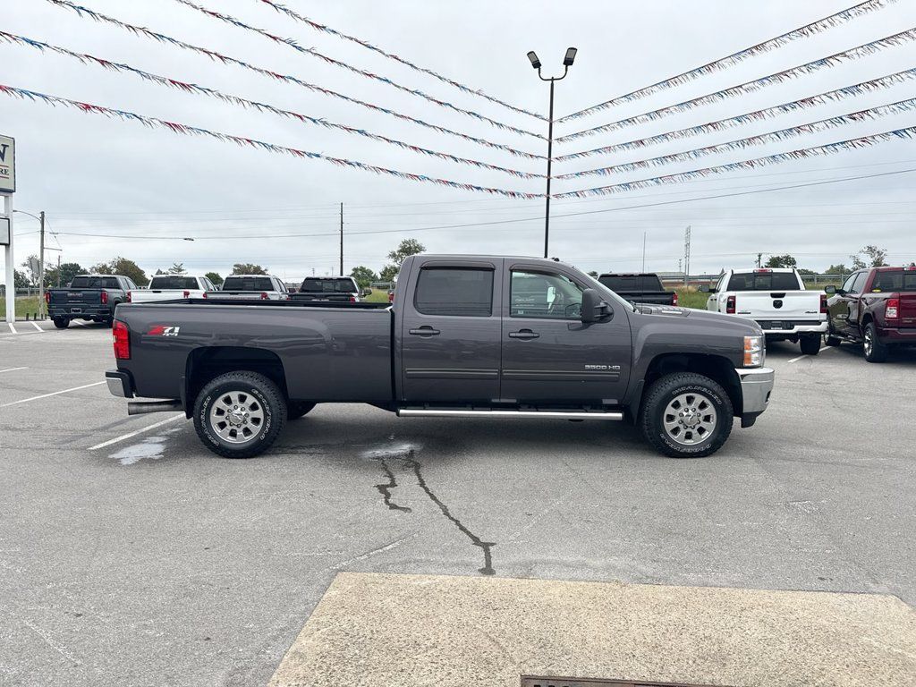 Used 2011 Chevrolet Silverado 3500 LTZ w/ LTZ Plus Package AWD/4WD image 6