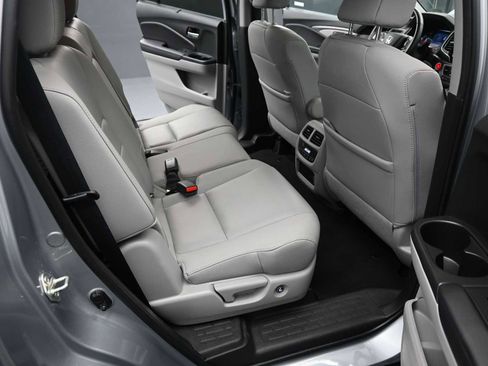 Used 2021 Honda Pilot Special Edition image 15