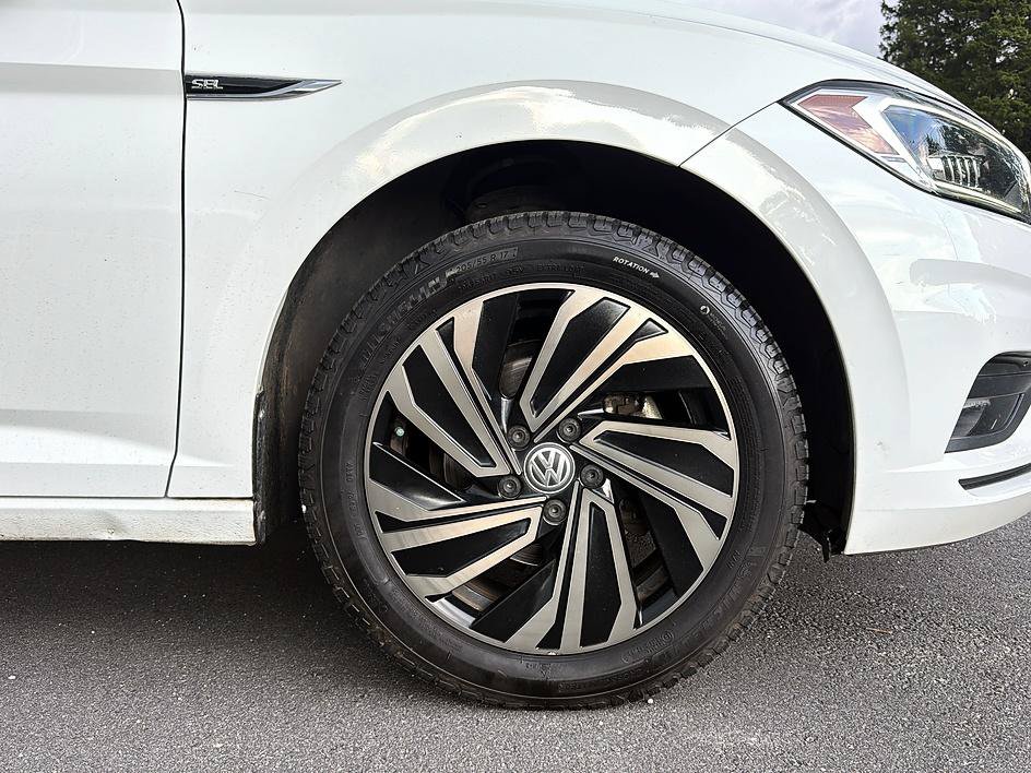 Used 2019 Volkswagen Jetta SEL Premium FWD image 26