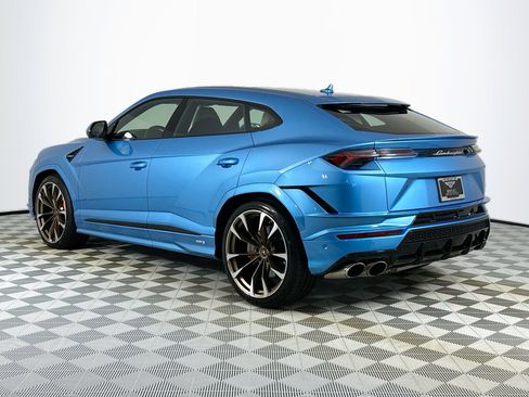 Used 2023 Lamborghini Urus S image 7