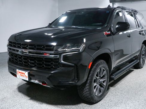 Used 2021 Chevrolet Tahoe Z71 w/ Rear Media and Nav Package AWD/4WD image 38