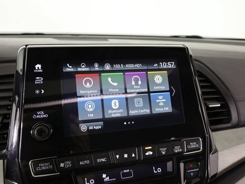 Used 2018 Honda Odyssey Touring image 36