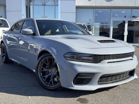 Used 2021 Dodge Charger SRT Hellcat image 1