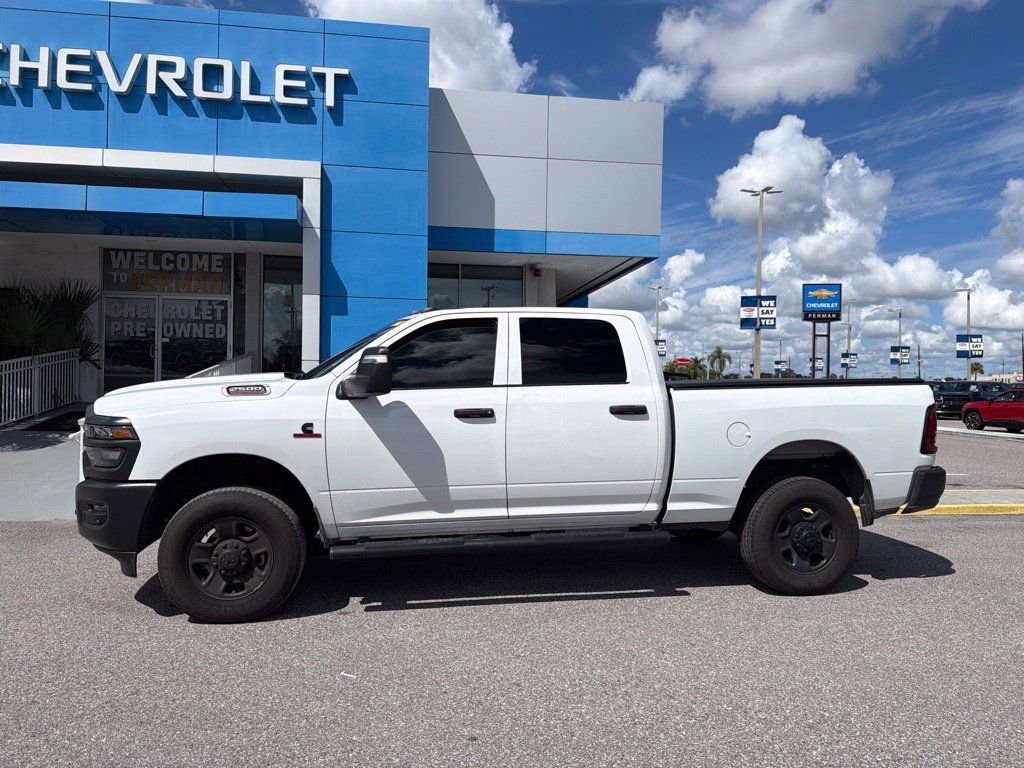 Used 2025 RAM 2500 Tradesman AWD/4WD image 3