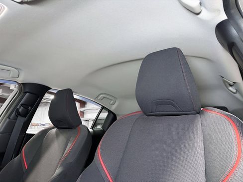 Used 2025 Toyota Prius Plug-In Hybrid image 21