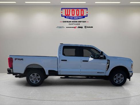 Used 2025 Ford F250 XLT w/ FX4 Off-Road Package image 2