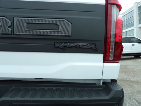 Used 2024 Ford F150 Raptor image 8