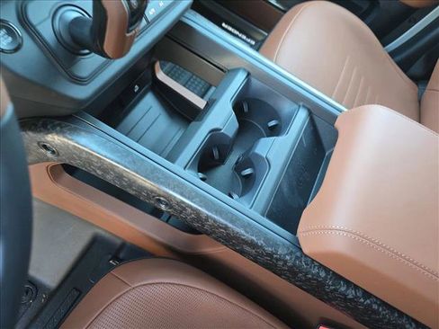 New 2026 Land Rover Defender 110 OCTA AWD/4WD image 24