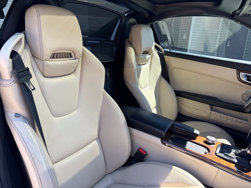 Used 2015 Mercedes-Benz SLK 250 image 20