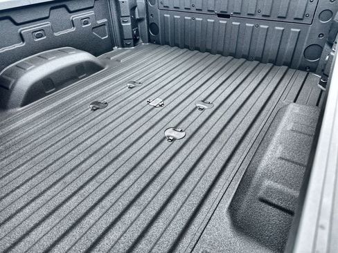 New 2026 GMC Sierra 2500 SLE image 18