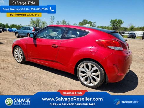 Used 2013 Hyundai Veloster w/ Style Pkg FWD image 3