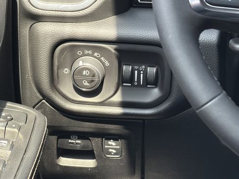 New 2026 RAM 1500 Laramie w/ Night Edition image 36