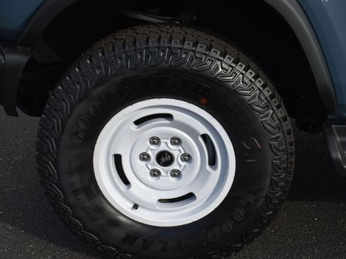 New 2025 Ford Bronco Heritage Edition image 11