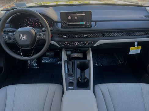 New 2025 Honda Accord SE image 15
