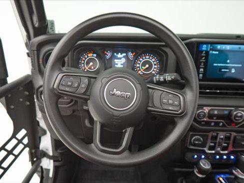 Used 2026 Jeep Wrangler Unlimited Sport image 34