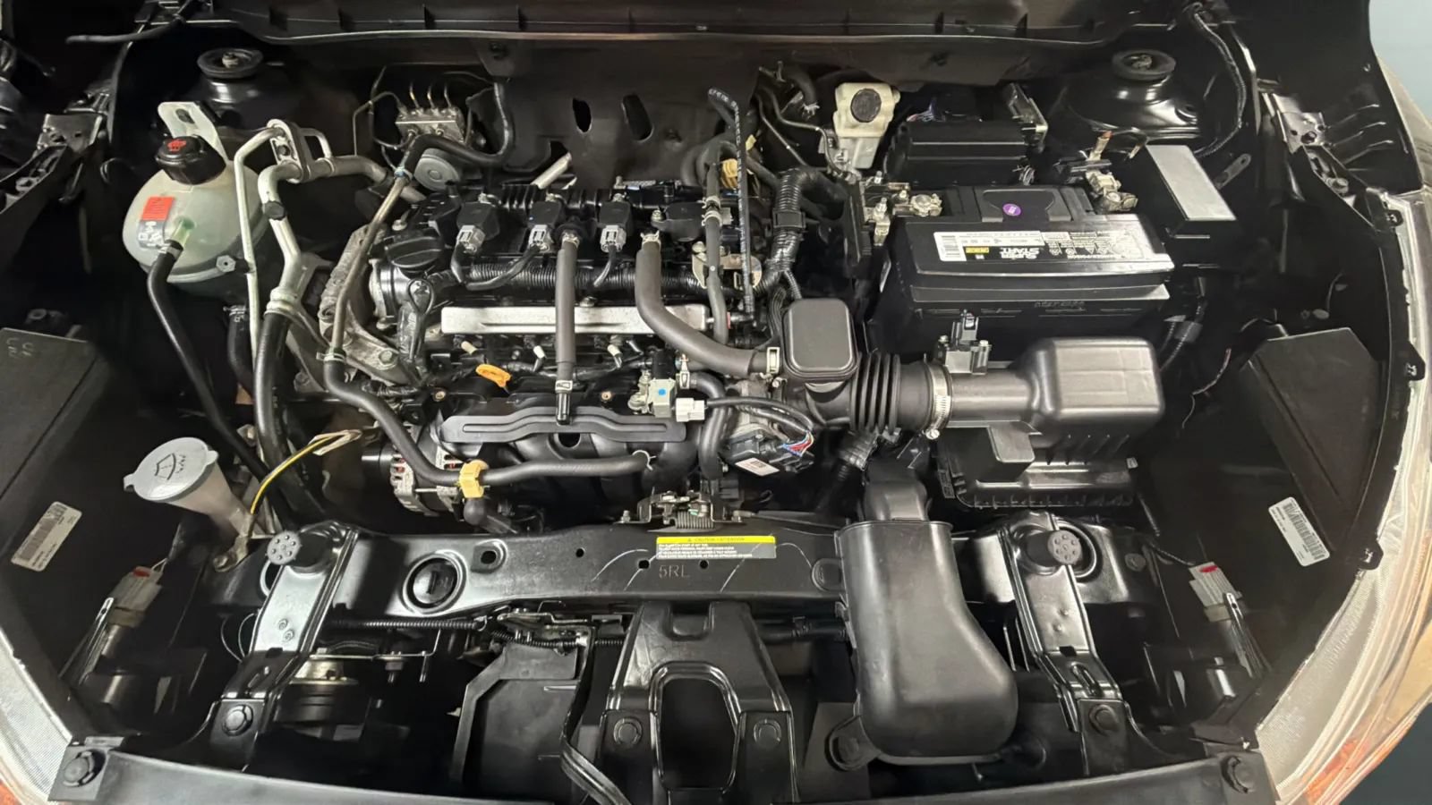 Used 2018 Nissan Kicks S FWD image 23