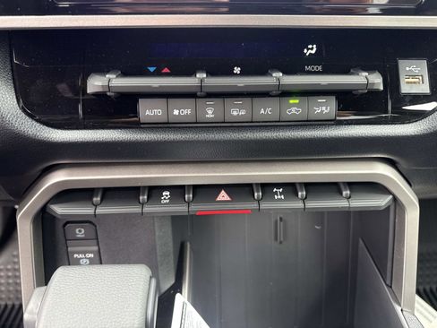 New 2026 Toyota Tundra SR5 AWD/4WD image 24
