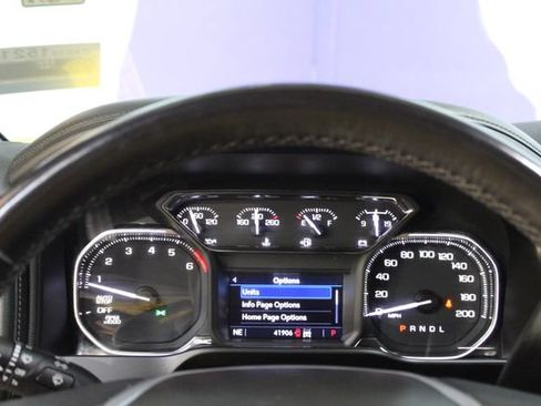 Used 2021 GMC Sierra 1500 SLE w/ LPO, GMC Protection Package AWD/4WD image 18