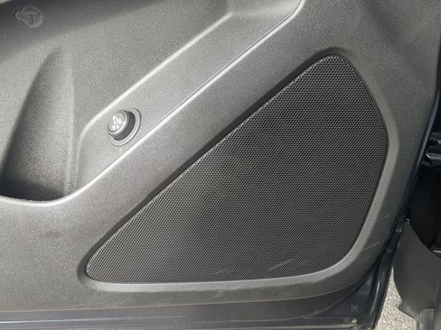 Used 2022 Chevrolet Equinox LT image 25